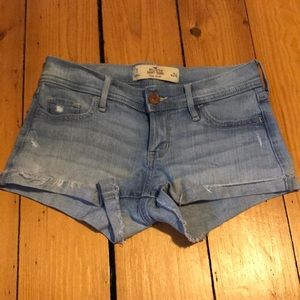 Low rise shorts